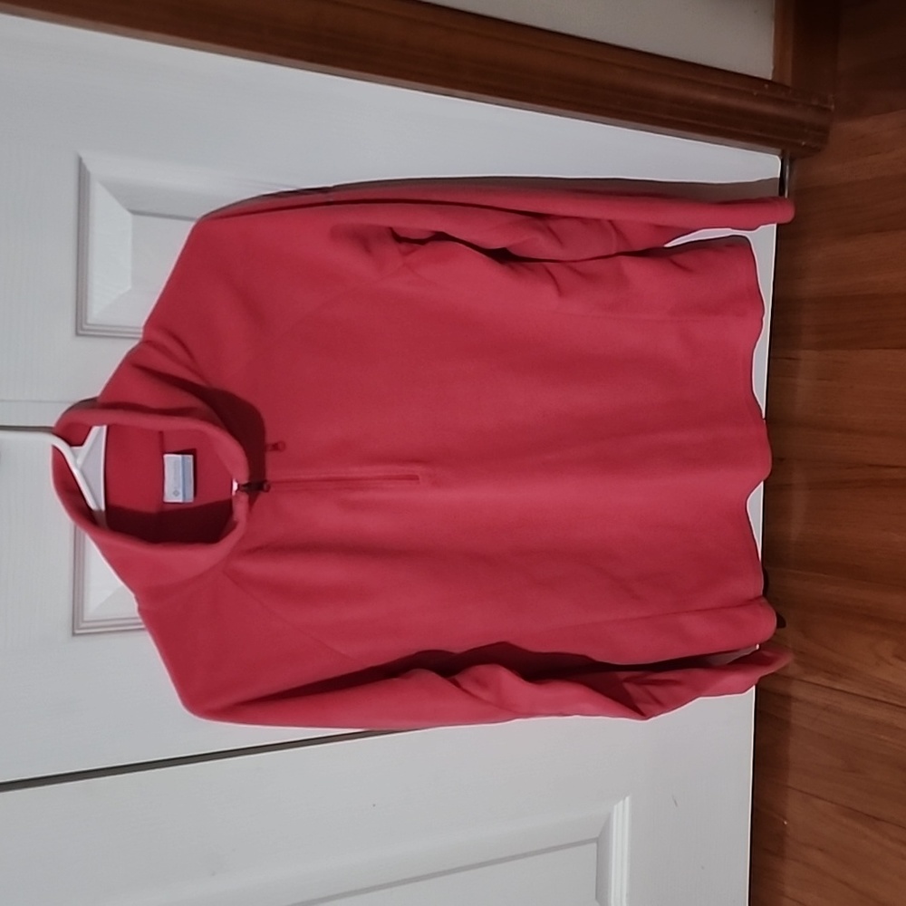Columbia 1/4 zip fleece.